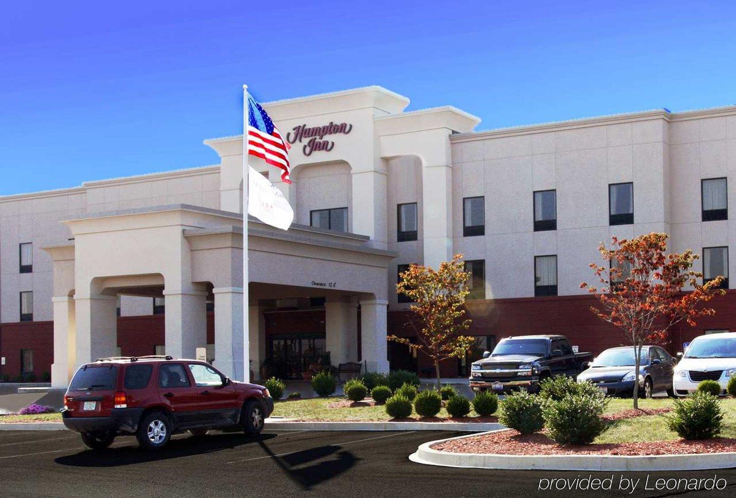 Hampton Inn Maysville Bagian luar foto