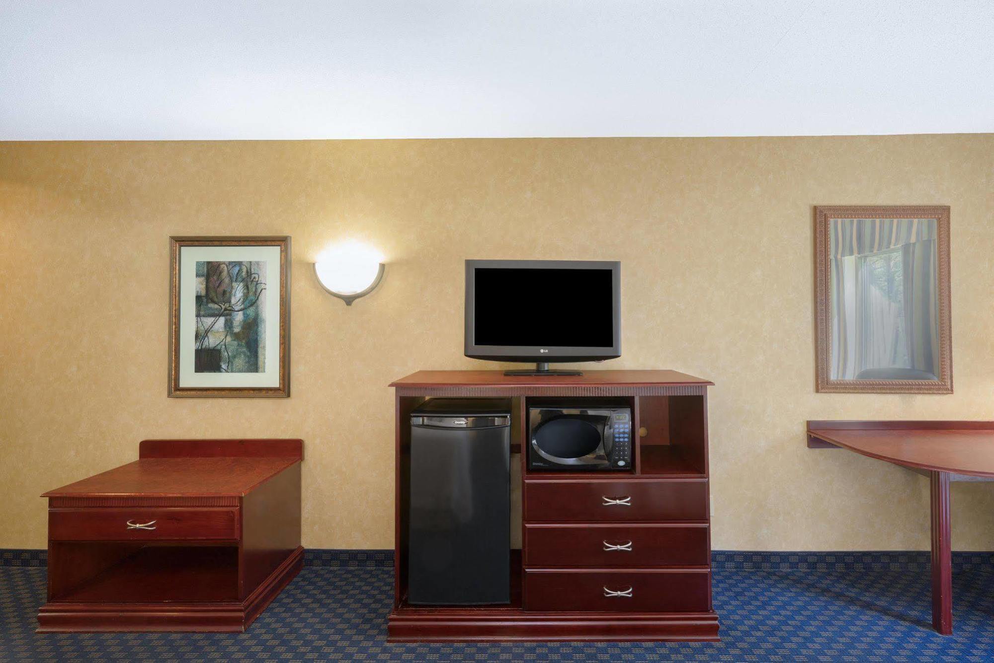 Hampton Inn Maysville Bagian luar foto