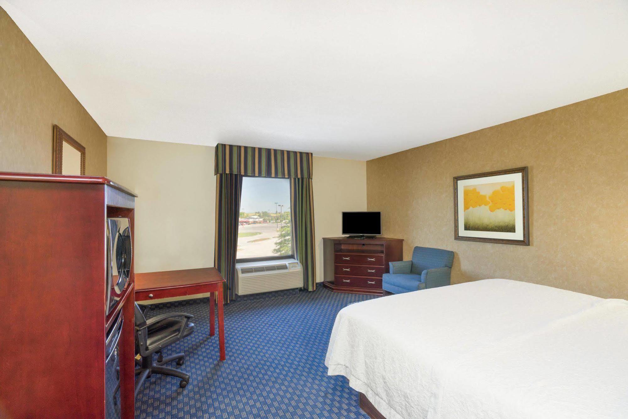 Hampton Inn Maysville Bagian luar foto