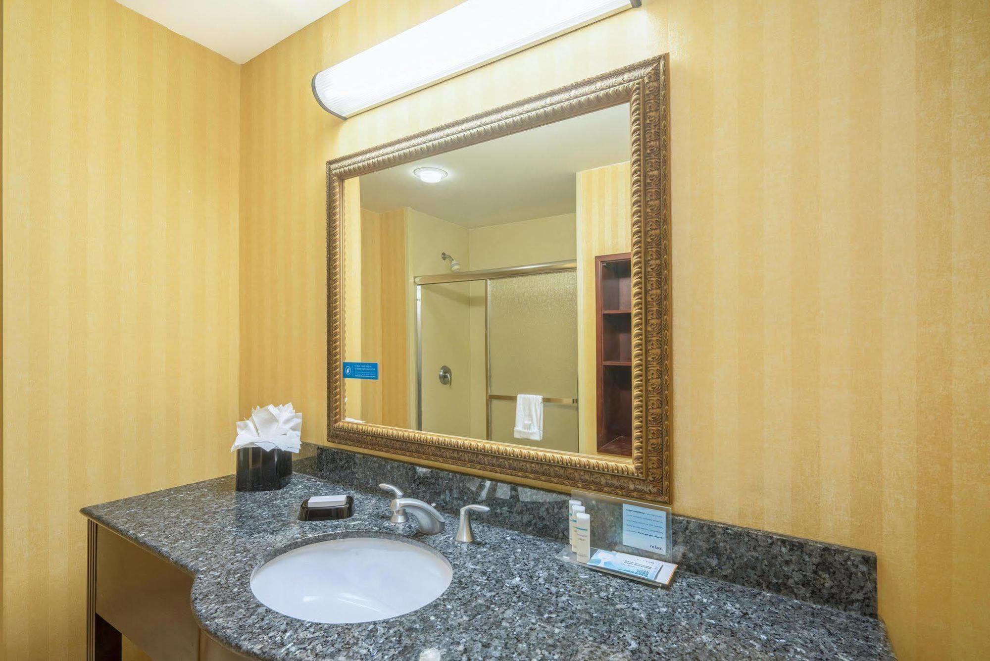 Hampton Inn Maysville Bagian luar foto