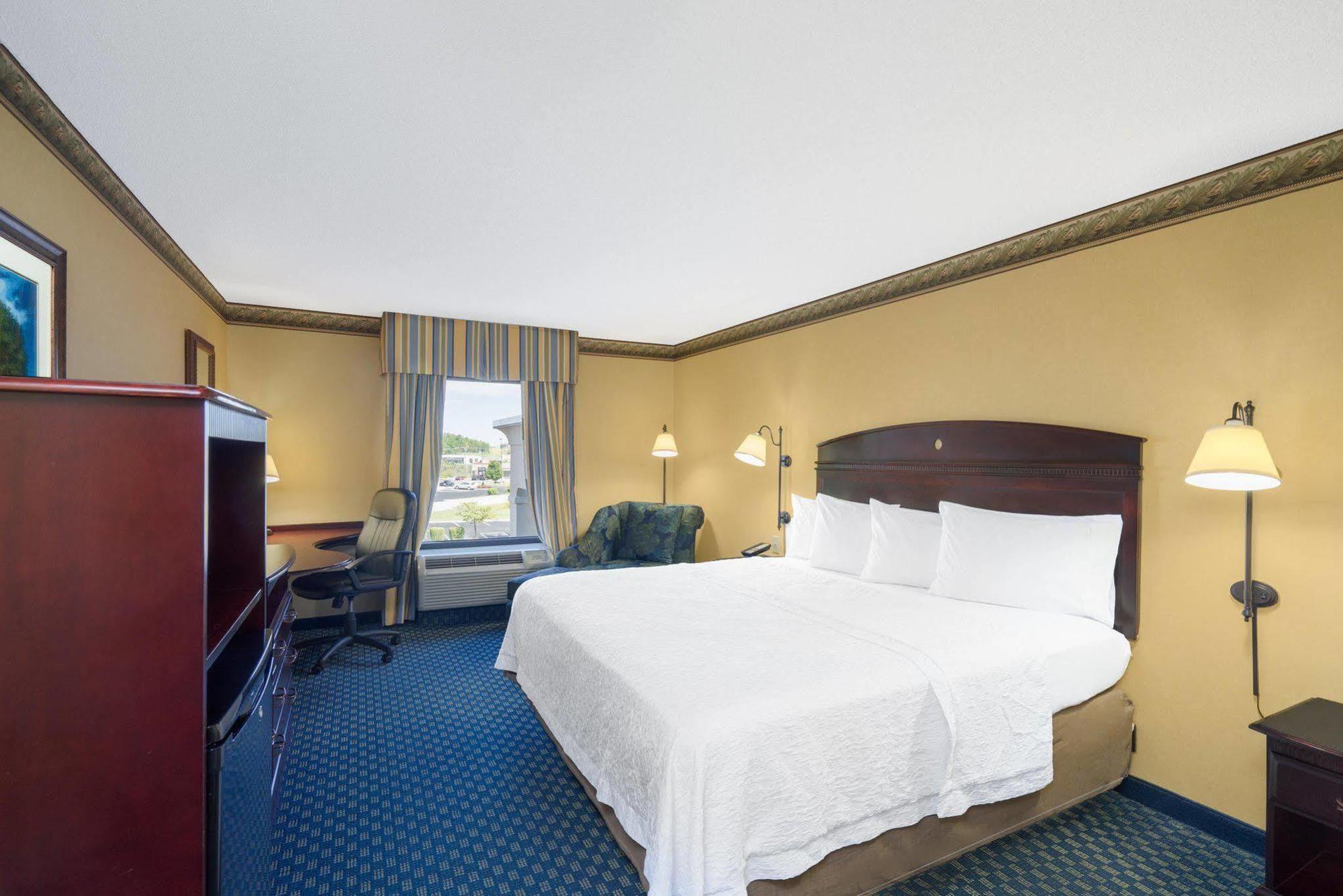Hampton Inn Maysville Bagian luar foto